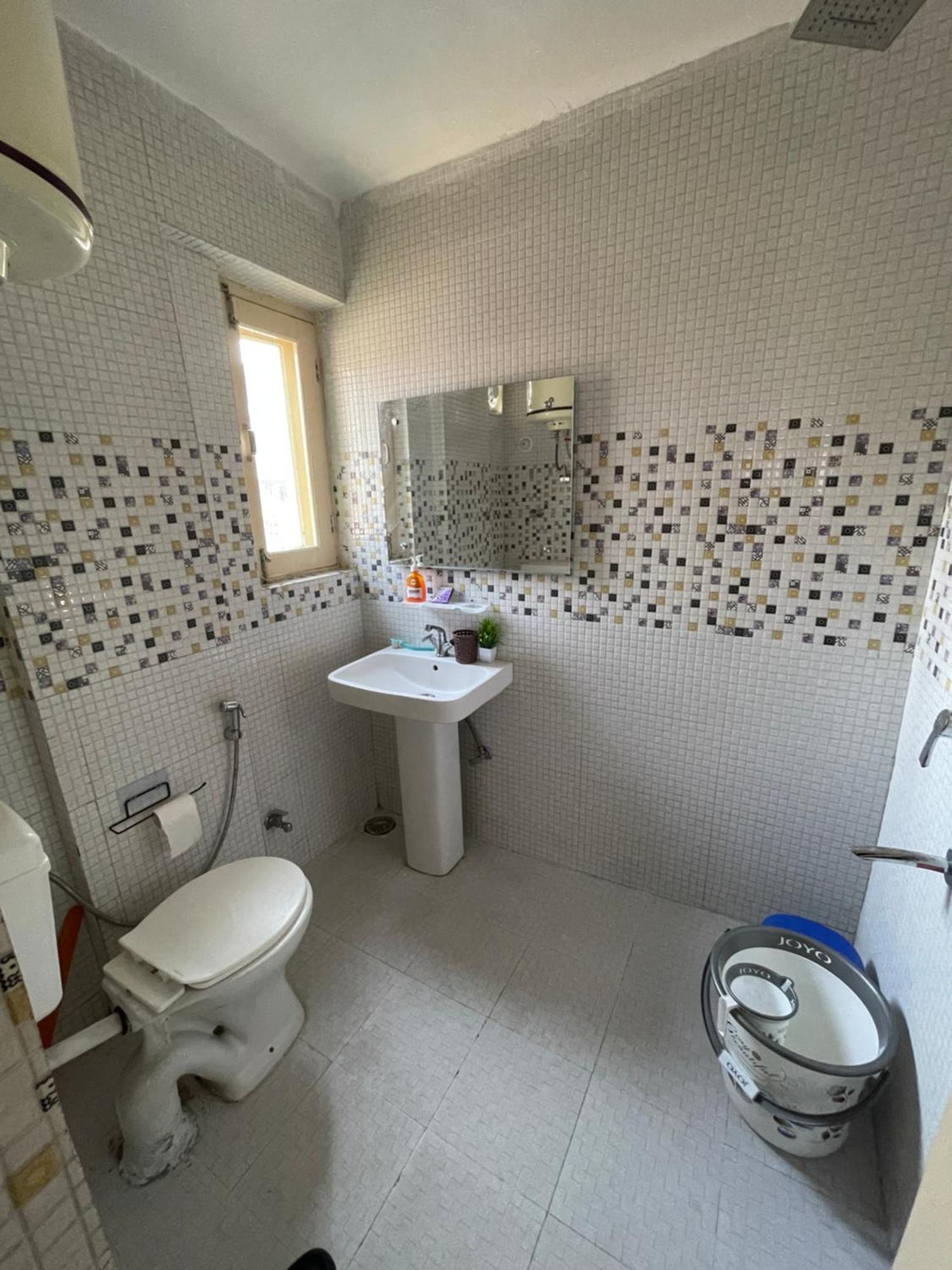 The Khayabaan - Luxurious Home Stay Away From Home Srīnagar 外观 照片